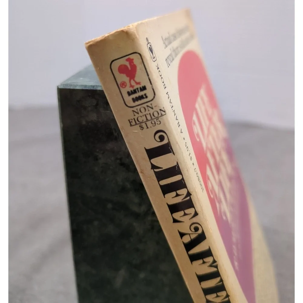 Life After Life by Dr. Raymond A. Moody Jr. Vintage 1977 Bantam Paperback‎